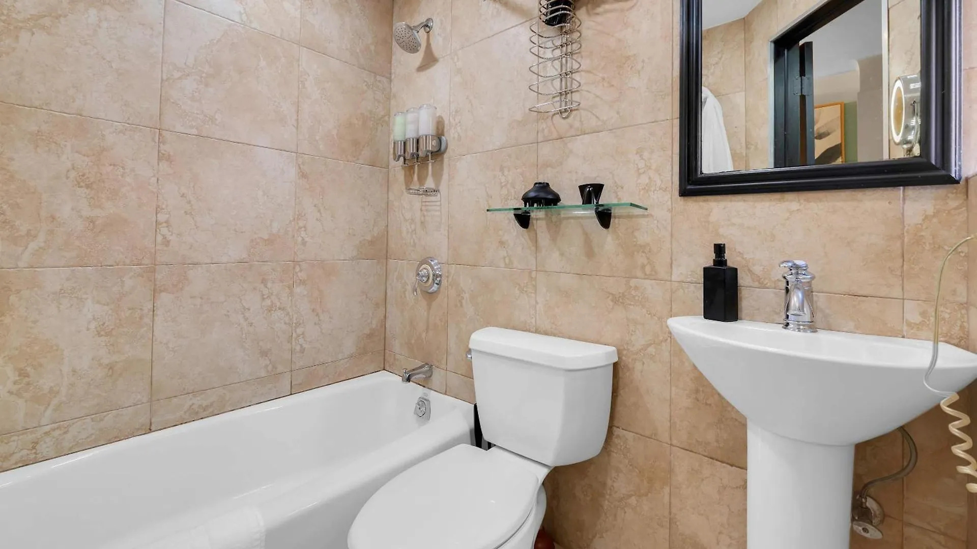 Centrally Located Apt In Nyc Walk To Time Square New York Appartamento