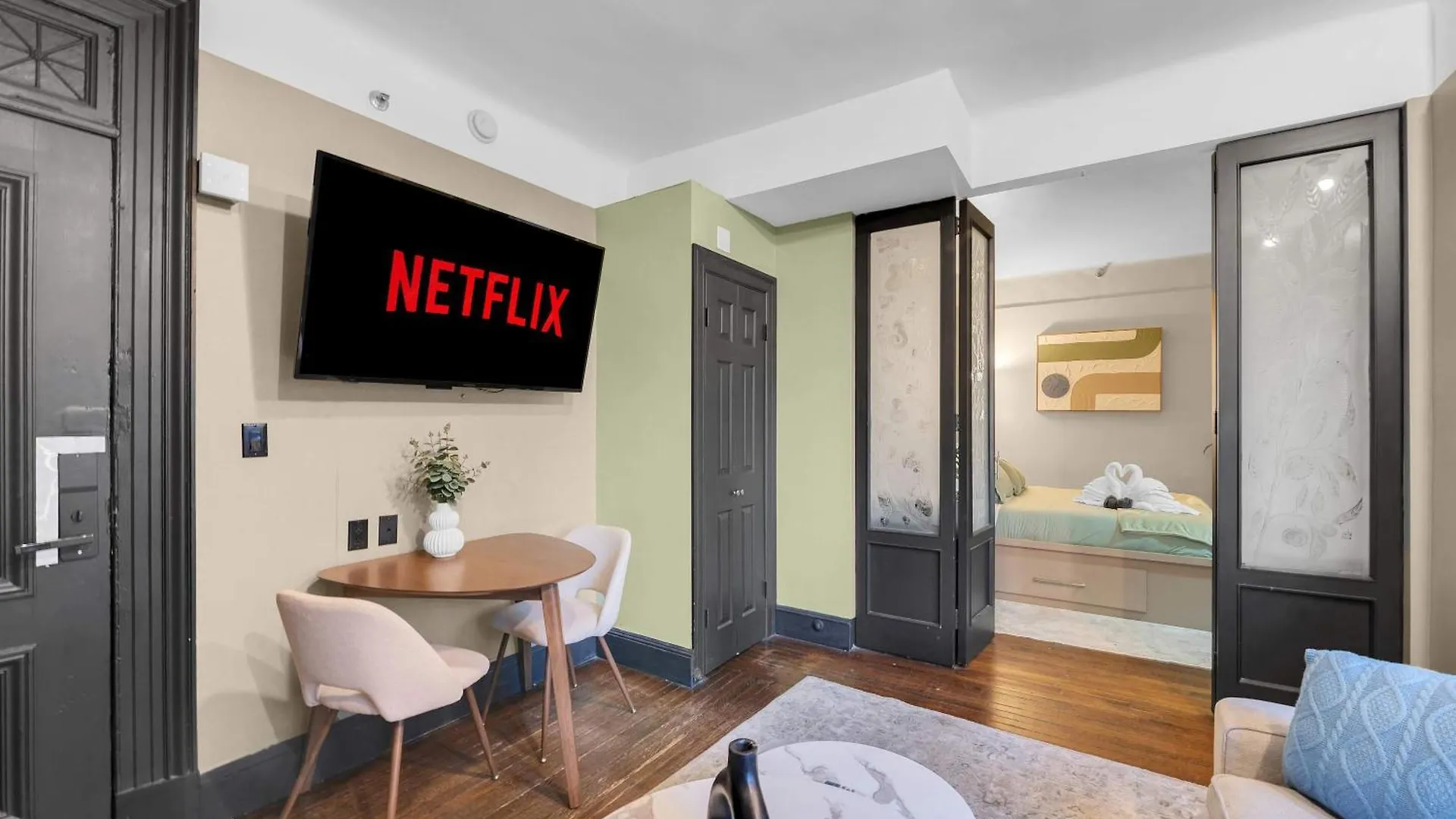 Centrally Located Apt In Nyc Walk To Time Square New York